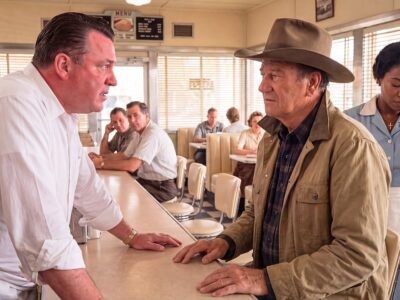 A Boss Hit a Black Waitress in Texas 1959 — John Wayne Said Two Sentences and Reversed Everything