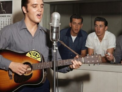 Producer Gave Elvis 30 SECONDS to Impress Him – ‘I’ve Heard 200 Singers, You’re Just Another Kid’ D