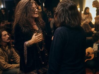 Joni Mitchell and Janis Joplin Met Once. Neither of Them Forgot What Was Said. D