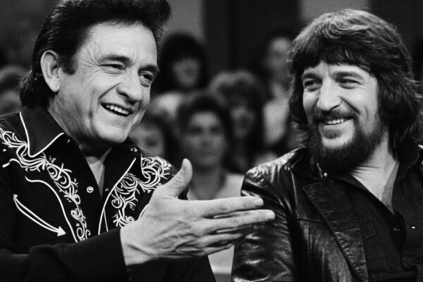 Dylan, Cash, and Kristofferson Sat in One Room — Janis Joplin’s Only #1 Hit Was Born There D