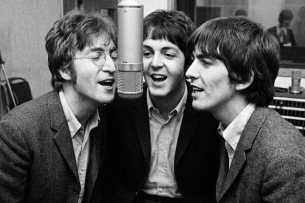 How The Beatles Discovered A Harmony Formula That Changed Music Forever – Why It’s Hard To Replicate
