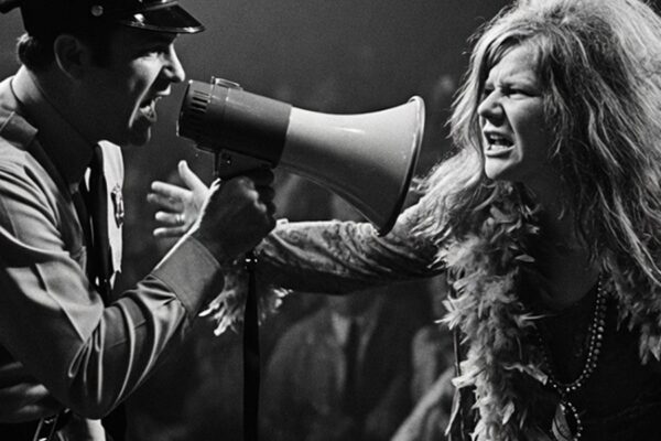 The Police Told Janis Joplin’s Fans to Sit Down She Said I Ain’t Telling Them Shit and Kept Singing D