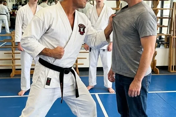 Black Belt Slapped My Daughter—Unaware I Once Led SEAL Team 6 – dw